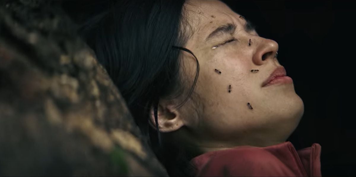 El cuerpo de Iris poco a poco deja de reaccionar en "No te muevas" (Foto: Capstone Studios / Hammerstone Studios)