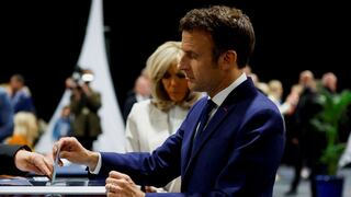 Macron gana las elecciones francesas según primeros sondeos a pie de urna