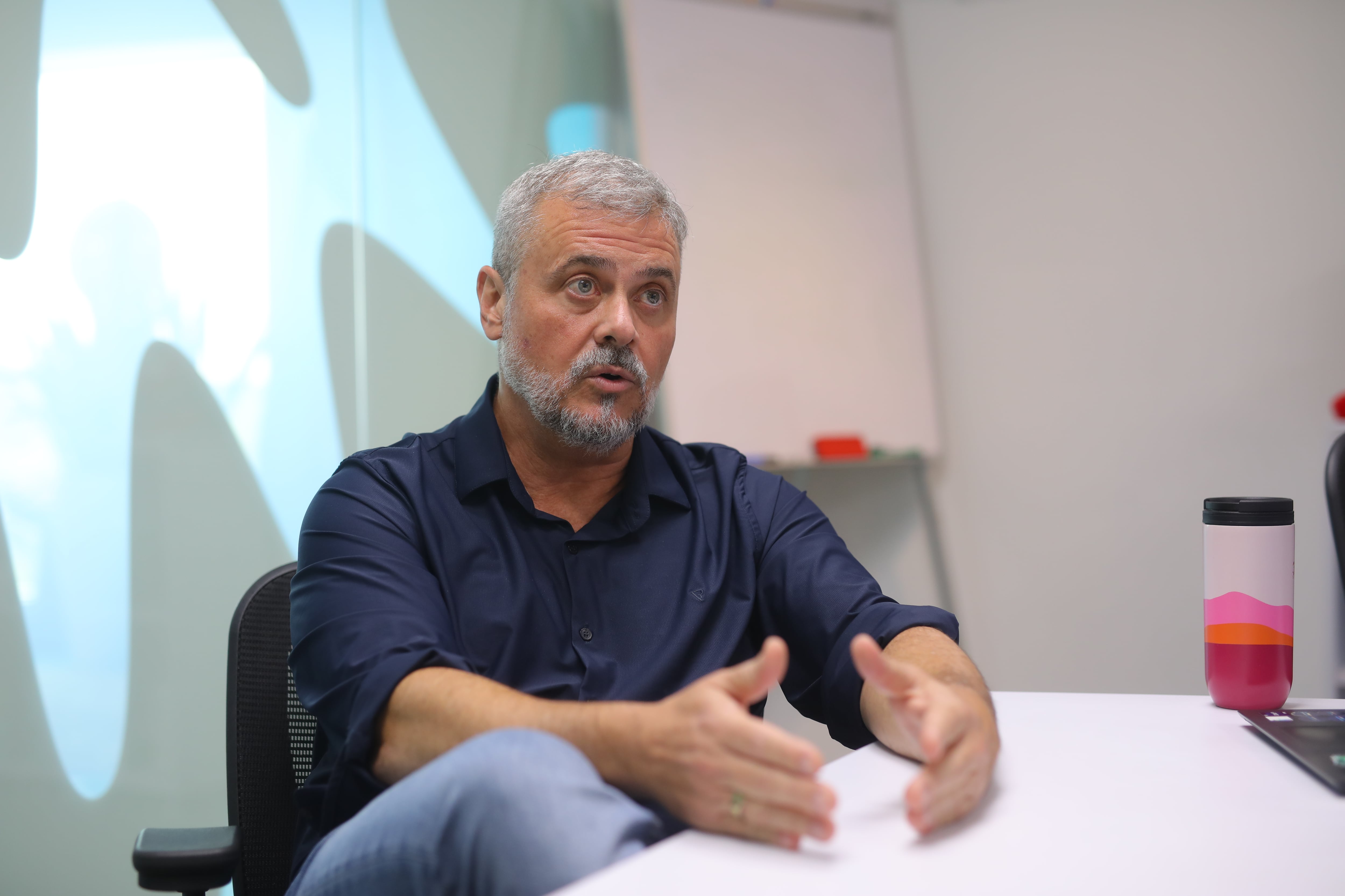 "El negocio de home care es un legado de Unilever, le tenemos cariño, pero en varios mercados se ha vuelto altamente comoditizado", señala Luiz Bergamini. (Foto: Antonio Melgarejo/GEC)