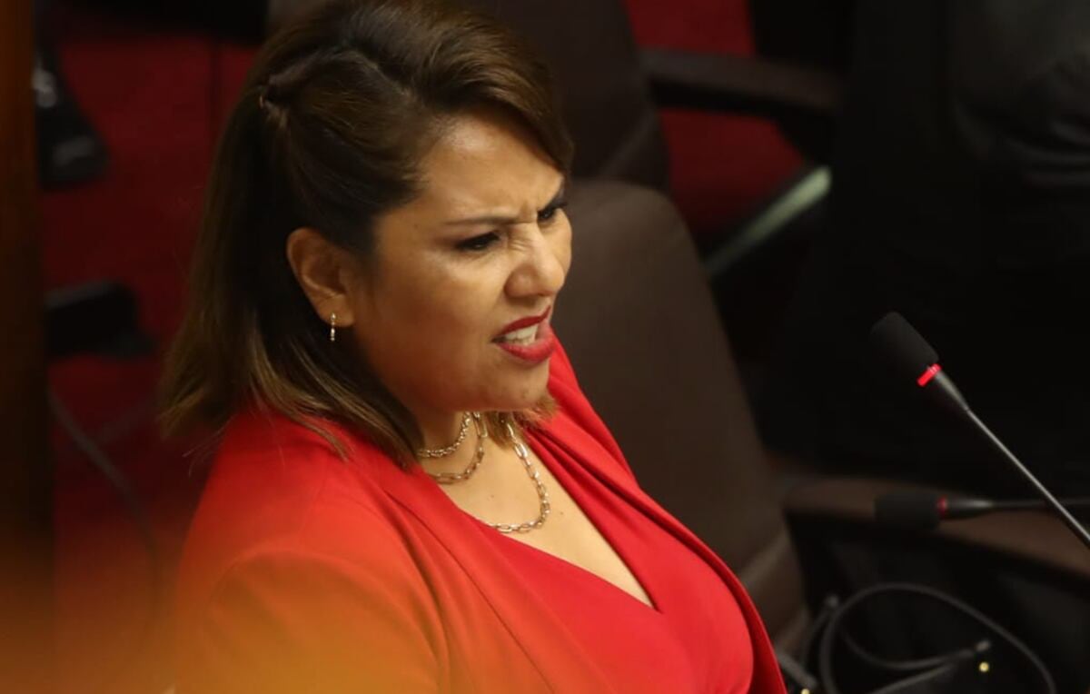 Digna Calle aseguró que no acudirá a los plenos del Congreso. (@gec)