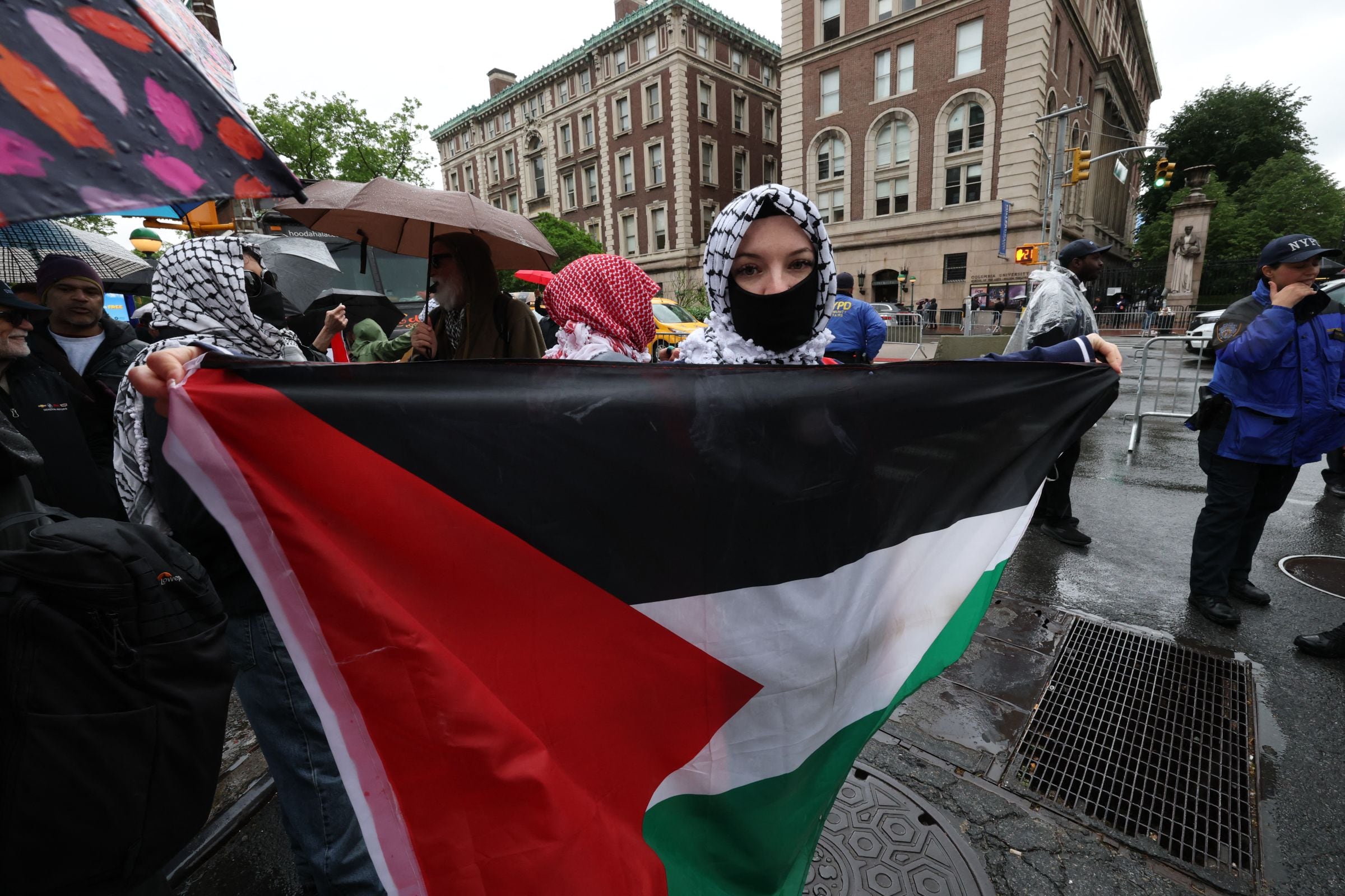 El gobierno de Trump busca revisar las opiniones de los estudiantes en sus redes sociales (Foto: AFP)