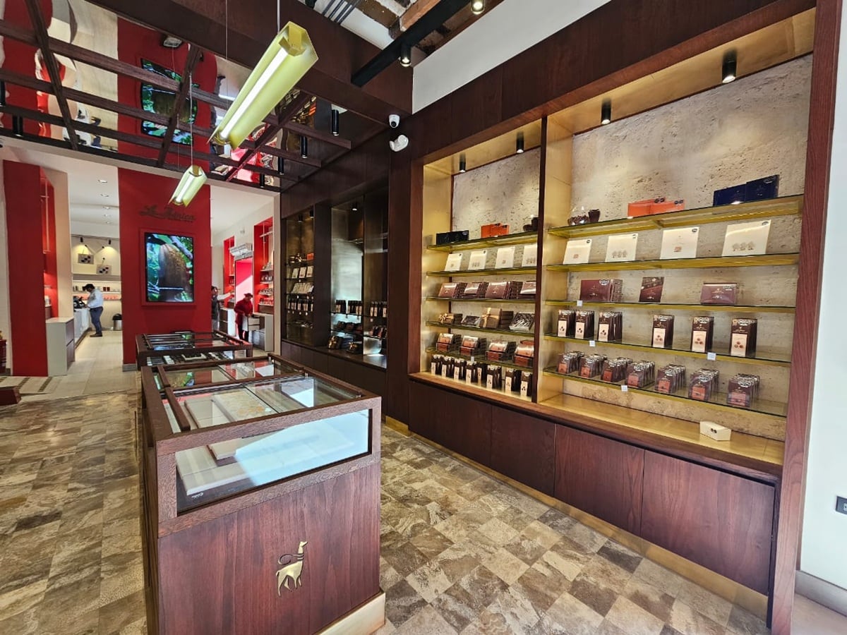 Nueva tienda de Lujo de La Ibérica en Jesús María.