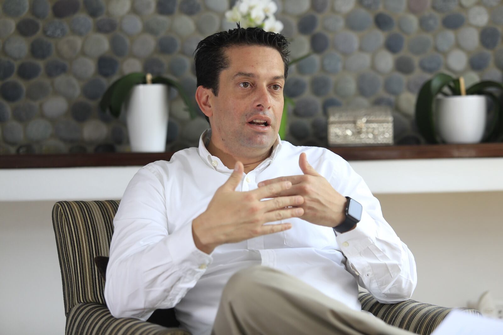 Miguel Torres indicó que el nuevo presidente del JNE debe ser enfático en anunciar tachas a partidos con propuestas que inciten al terror, como de Antauro Humala. Foto: GEC.