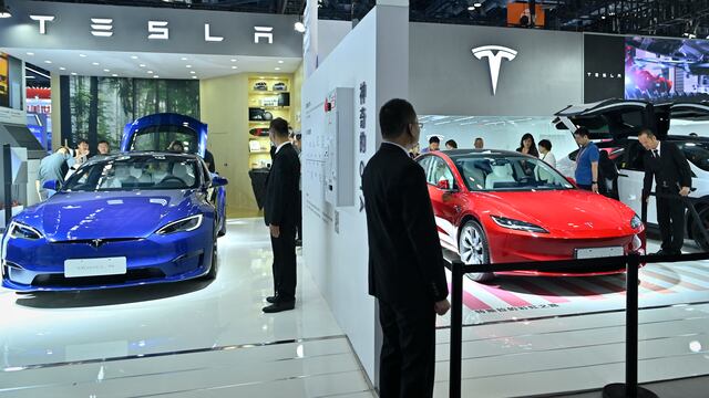 Tesla firma contrato para abrir un centro de ventas y servicios en Shanghái