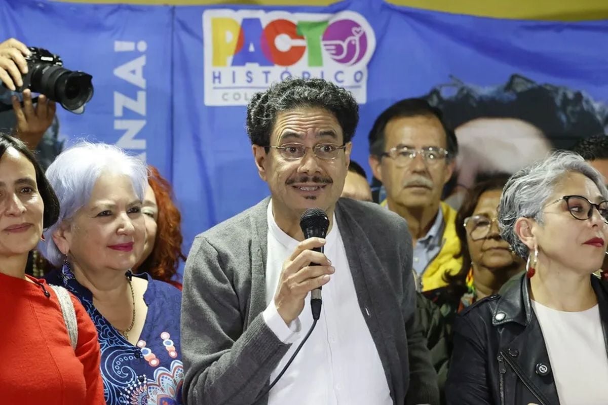 Fotografía de archivo del senador Iván Cepeda, candidato a la Presidencia de Colombia por el partido de Gustavo Petro. Foto: EFE/ Mauricio Dueñas Castañeda