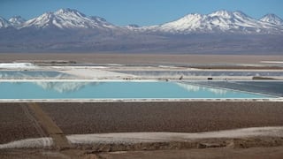 Chile atrae interés de mineras de litio para nuevas licencias