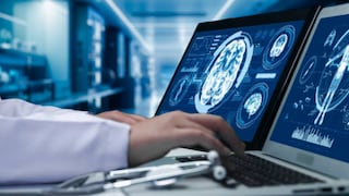 Carreras técnicas en medicina y minería lideran lista de las mejor pagadas: ¿qué otras hay?