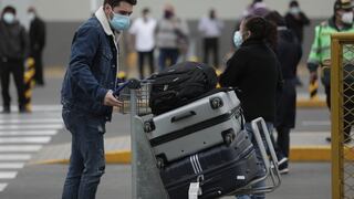 Pasajes aéreos se encarecerán más “sin duda algunas” por alza de combustibles, advirtió IATA