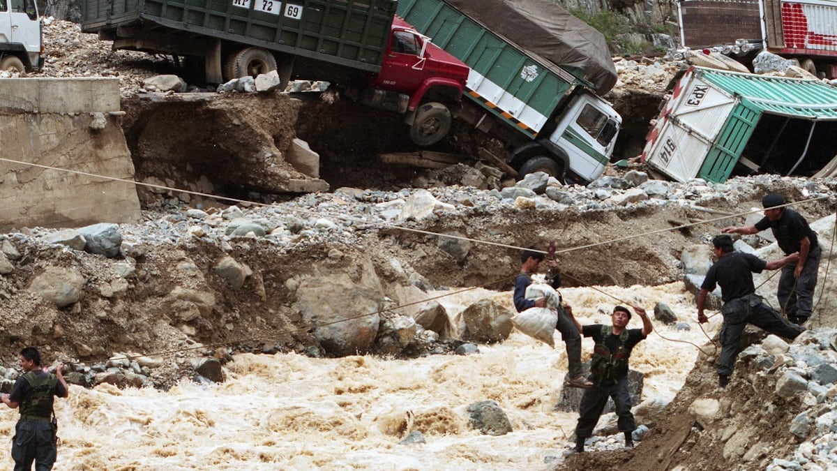 El Niño: Ositrán plantea que concesiones viales realicen obras más allá de sus contratos