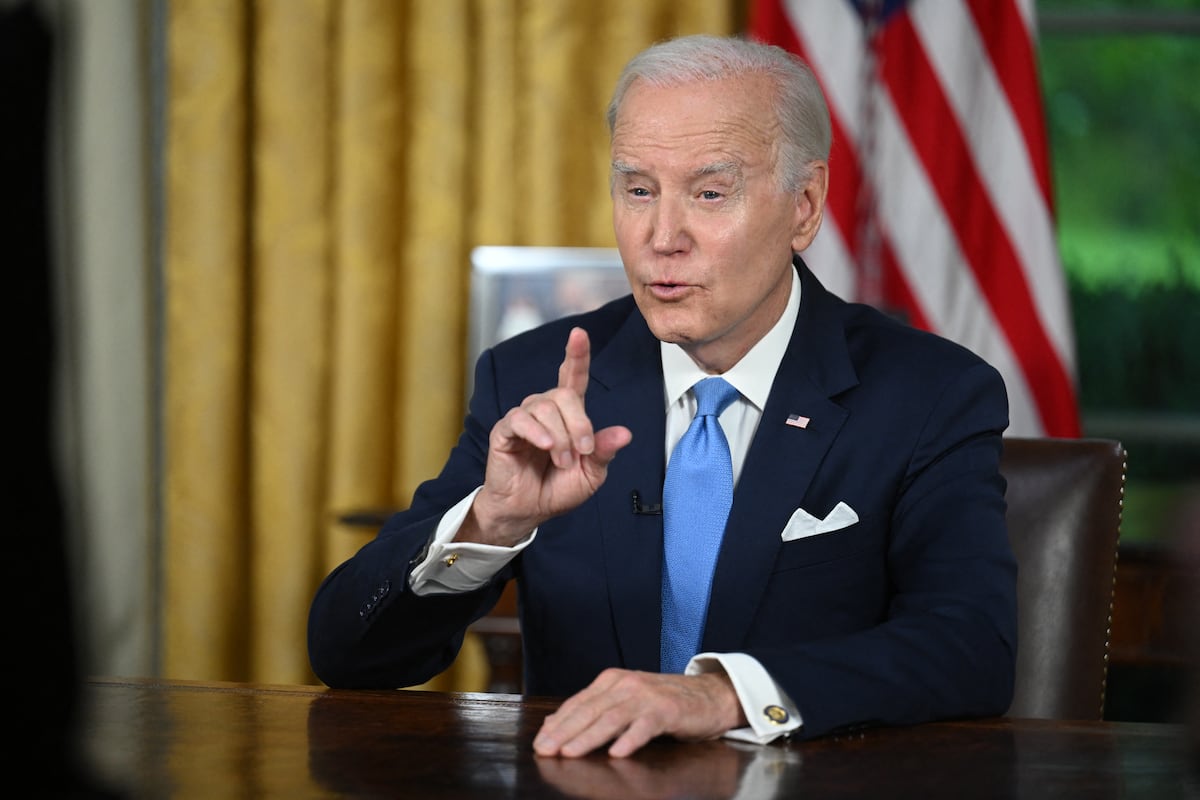 US President Joe Biden addresses the nation on averting default and the Bipartisan Budget Agreement, in the Oval Office of the White House in Washington, DC, June 2, 2023. (Photo by JIM WATSON / POOL / AFP)