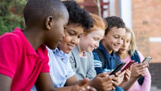 Nueva York alista ley para limitar adictivo algoritmo de redes sociales para menores