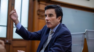 Carlos Espá propone un bono educativo para estudiantes y reducción de impuestos