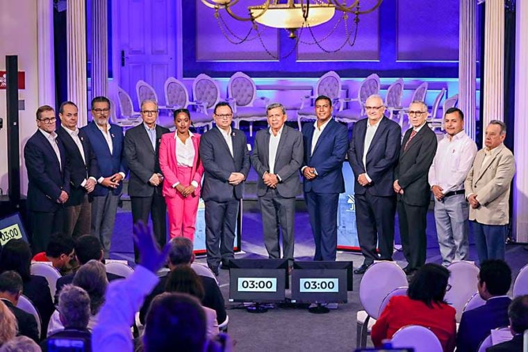 Debate de equipos técnicos sirvió de preámbulo para el debate presidencial de Keiko Fujimori y Roberto Sánchez. (Andina)