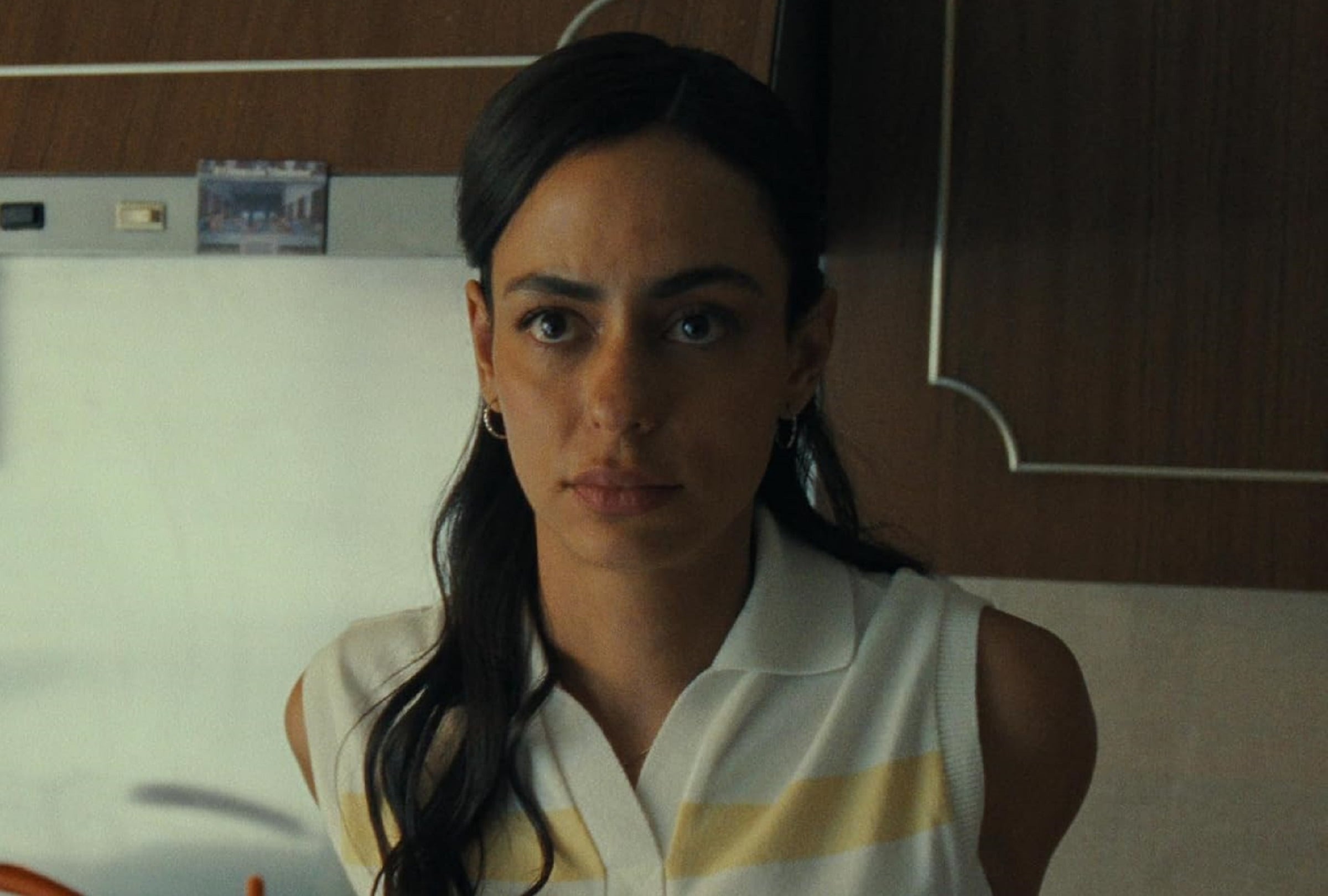 Paola Fernández asume el rol de Isaura, la esposa de Arturo Carmina, en la película mexicana "La captura" (Foto: Draco Films / Netflix)