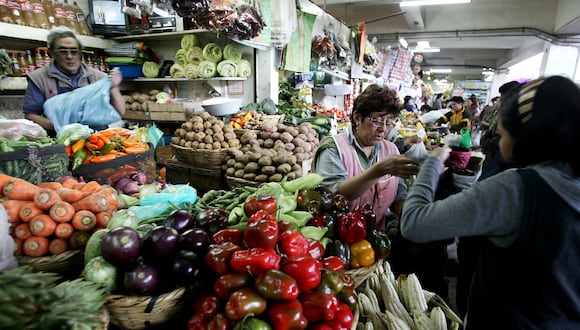 Los precios al consumidor mensuales presentaron una ligera alza en junio, luego de dos meses en negativo.