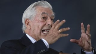 Mario Vargas Llosa llama a Donald Trump "payaso y racista"