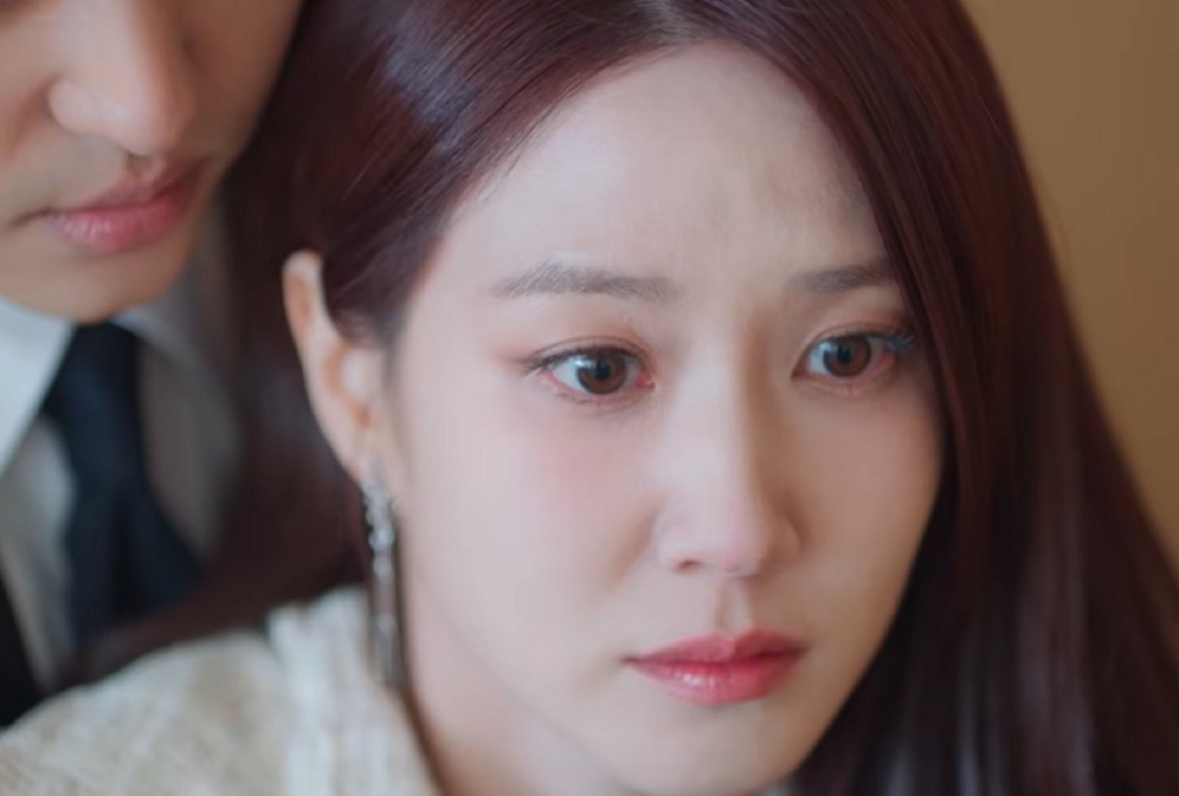 Park Eun-bin es la encargada de interpretar a Cheon Yeo-ri en la serie coreana "Muertos de amor", que se estrena el 18 de julio de 2026 (Foto: tvN / Netflix)