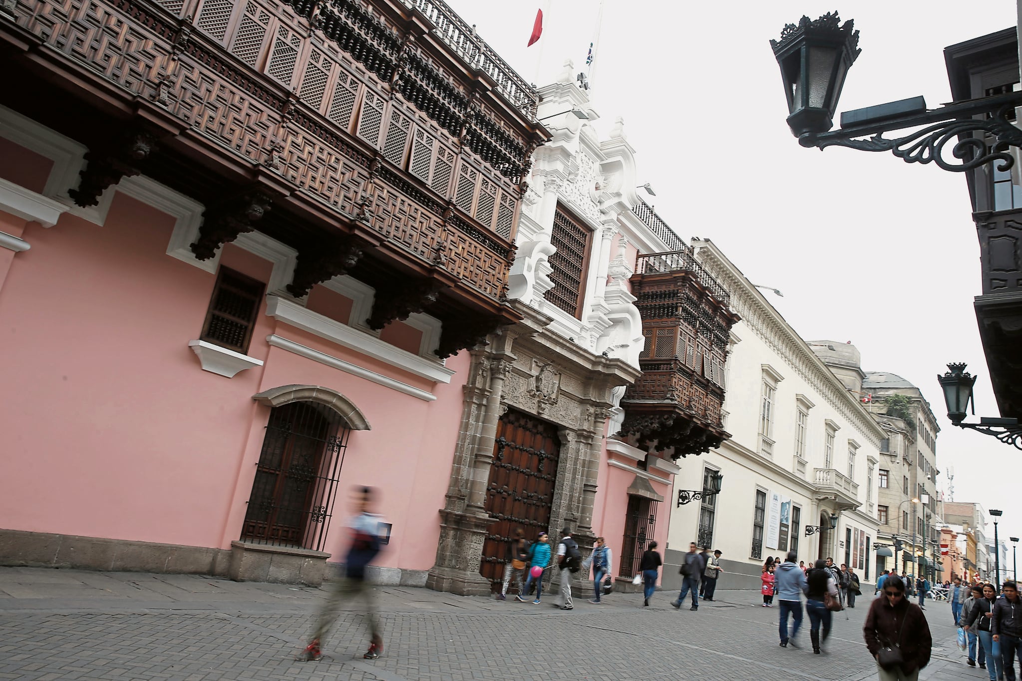 La Cancillería informó que los connacionales pueden comunicarse con la Sección de Intereses del Perú, a cargo de la Embajada de Brasil en Caracas. (Foto: GEC)