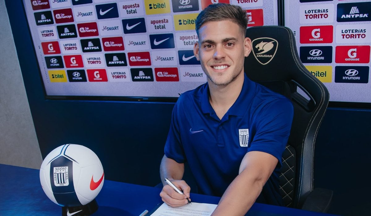 Federico Girotti es el fichaje estrella de Alianza Lima para esta temporada. Sin embargo, en el inicio de la Liga 1, el atacante argentino no logró marcar aún. (Foto: Alianza Lima)
