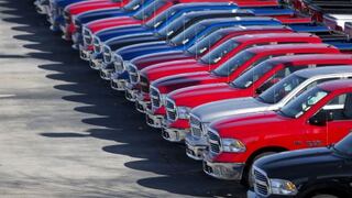 Estados Unidos cierra el 2014 con fuertes ventas de autos ante menores precios de la gasolina