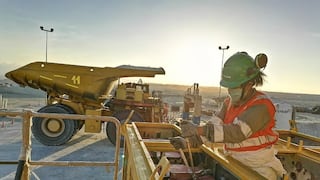 Komatsu proyecta facturar más de US$900 millones en Perú este 2024