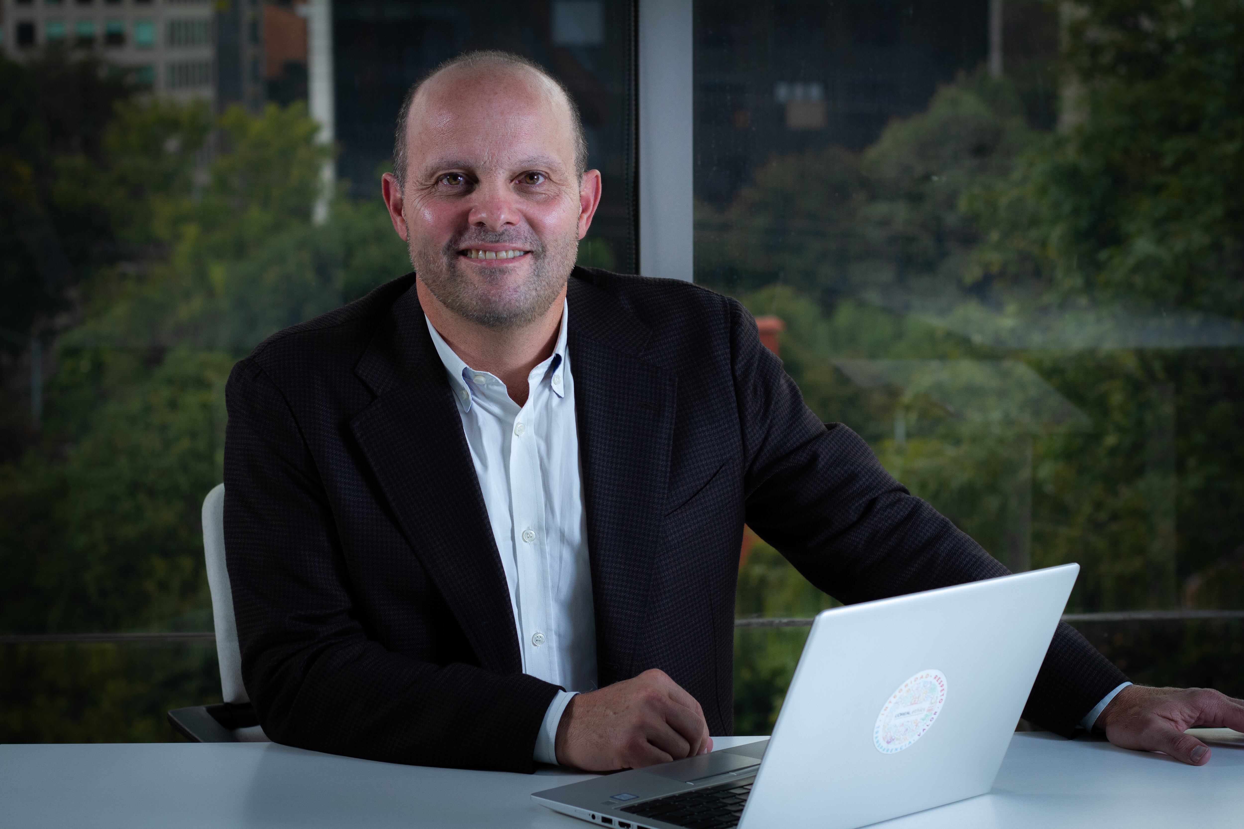 Alberto Mario Rincón, director general de L´Oréal Centroamérica y Región Andina.