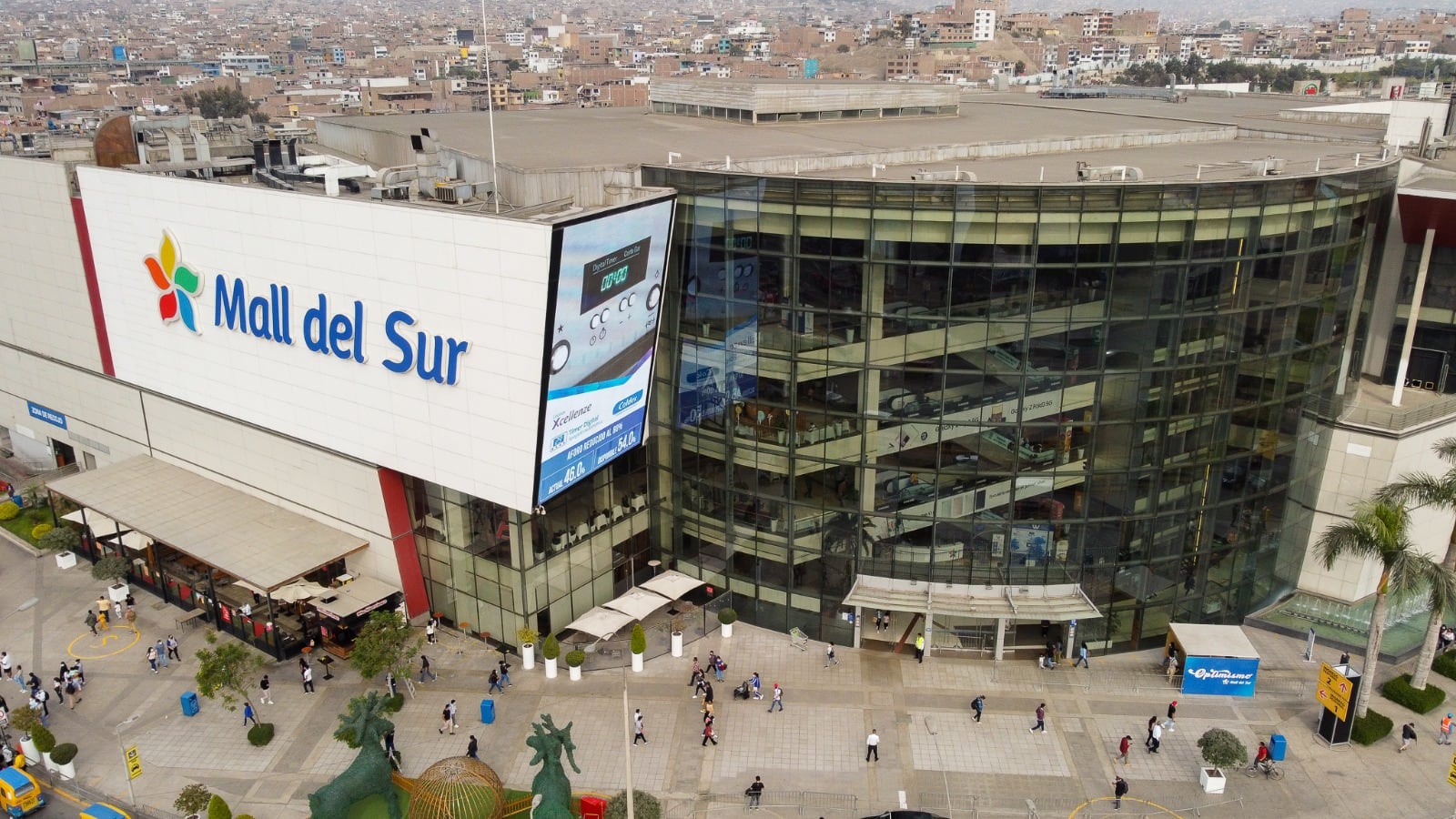 Corporación E. Wong anunció una nueva inversión en Mall del Sur, su centro comercial en San Juan de Miraflores, enfocada en mejorar la conectividad y la seguridad en el entorno del complejo. Foto: Corporación E. Wong