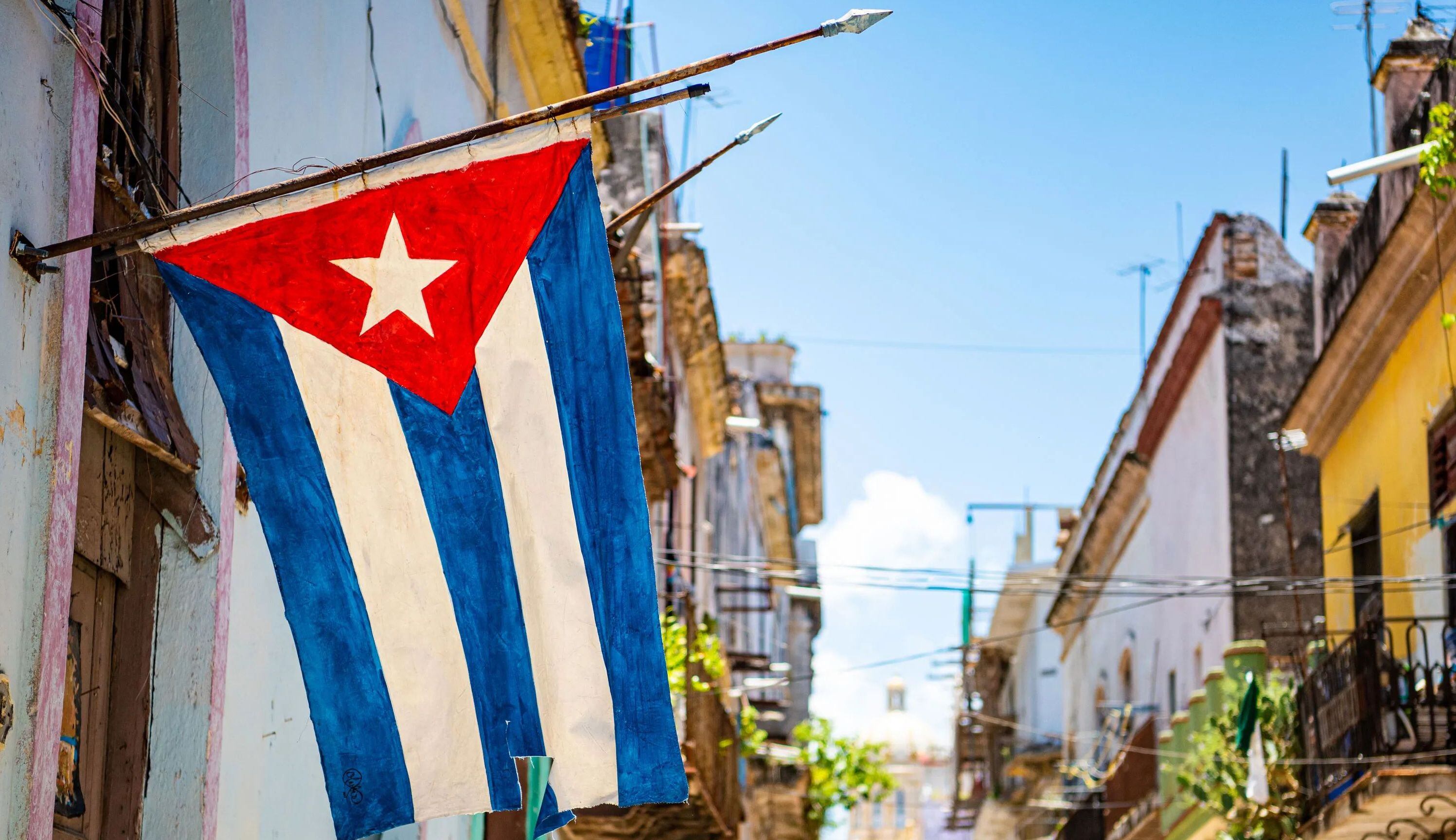 4 de junio del 2009. Hace 15 años. Cubanos celebran, pero dudan de que isla vuelva a organización.