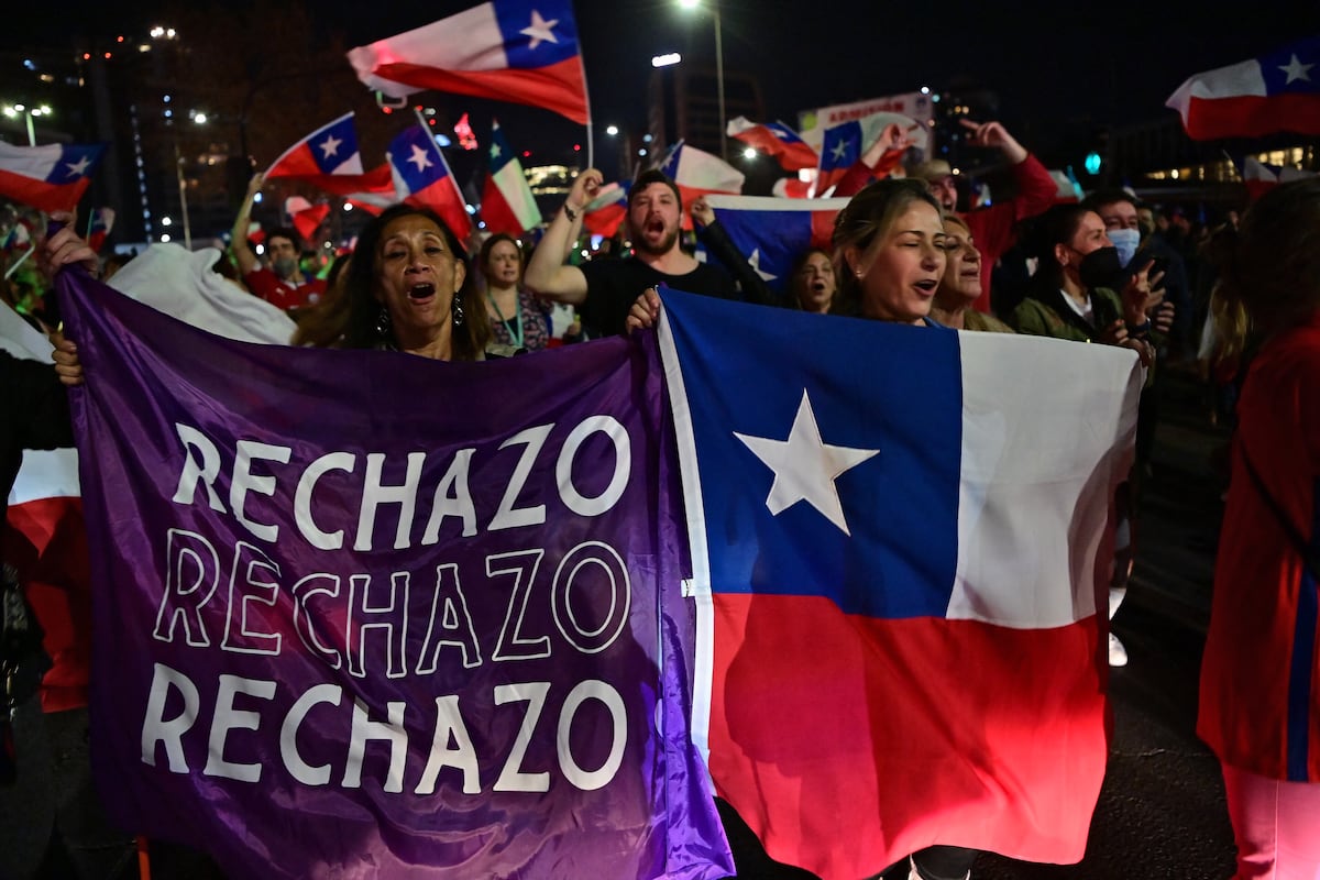 Boric, el mandatario más izquierdista desde Salvador Allende, derrotó en diciembre de 2021 al ultraderechista José Antonio Kast. (Foto: AFP)