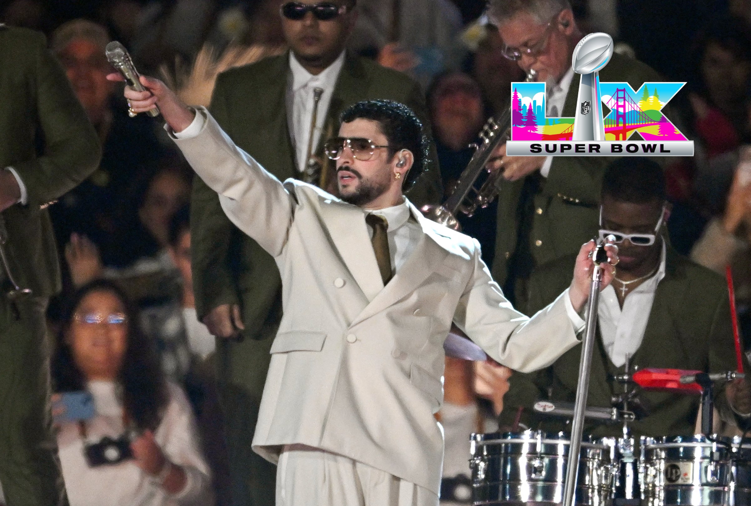 SANTA CLARA, CALIFORNIA (ESTADOS UNIDOS), 08/02/2026.- Lista de horarios de diferentes países del mundo para ver el show de medio tiempo del Super Bowl 2026, con Bad Bunny, este domingo 8 de febrero desde el Levi's Stadium de Santa Clara, California. FOTO ALFREDO ESTRELLA PARA AFP