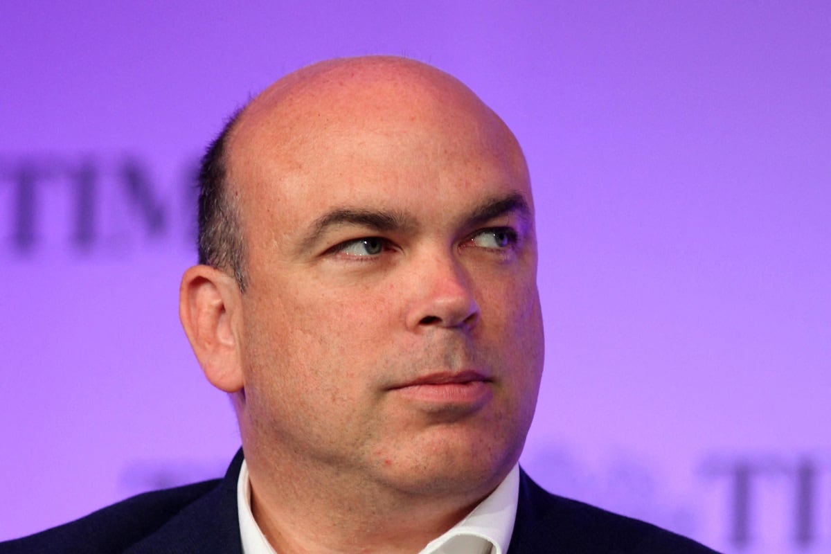 Mike Lynch, director ejecutivo de Autonomy Group, en el Hotel Savoy de Londres, el 21 de junio de 2001. (Foto de BEN GURR / POOL / AFP)