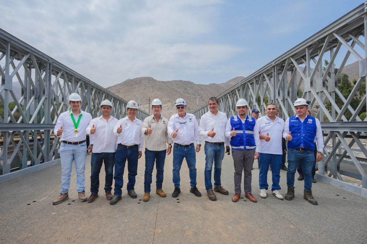 El alcalde de Lima, Renzo Reggiardo, inaugura el bypass Las Torres en la autopista Ramiro Prialé, como parte del plan de mejora vial en Lima Este.