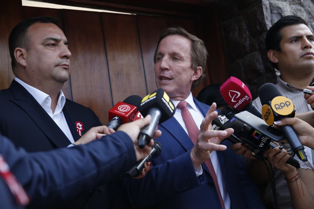 En materia de transporte, Allison respaldó la propuesta del plan de gobierno de Fuerza Popular para ejecutar de manera simultánea cuatro nuevas líneas del Metro de Lima. Foto GEC.