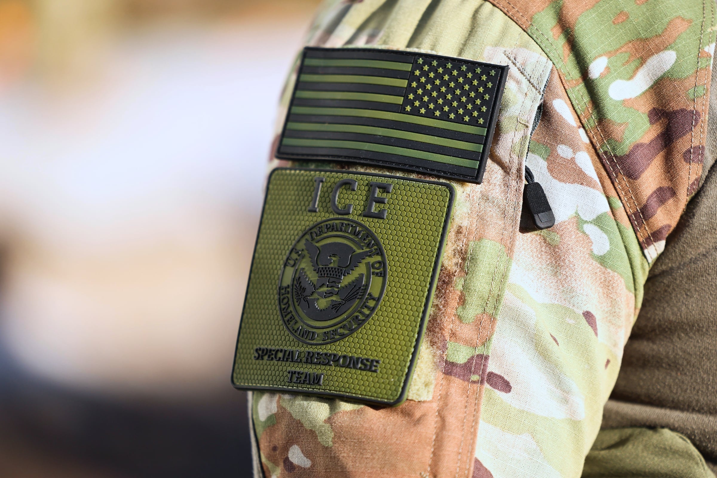 ICE sigue haciendo movimientos en su interna con la finalidad de seguir capturando inmigrantes indocumentados (Foto: AFP)