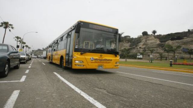 Ministerio de Transportes pide a la alcadesa de Lima cambiar rutas de buses
