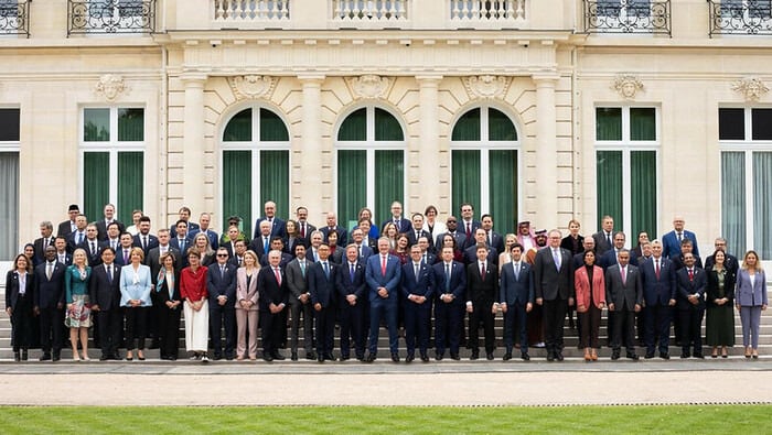 El presidente del Consejo de Ministros, Luis Arroyo, en su tercera jornada de trabajo en París, durante la sesión “Mejora de los marcos regulatorios para la competencia y la competitividad” de la Reunión del Consejo Ministerial de la OCDE. Foto: PCM.