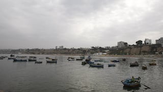 Pescadores de Chorrillos afectados por no salir al mar debido a fuertes oleajes 