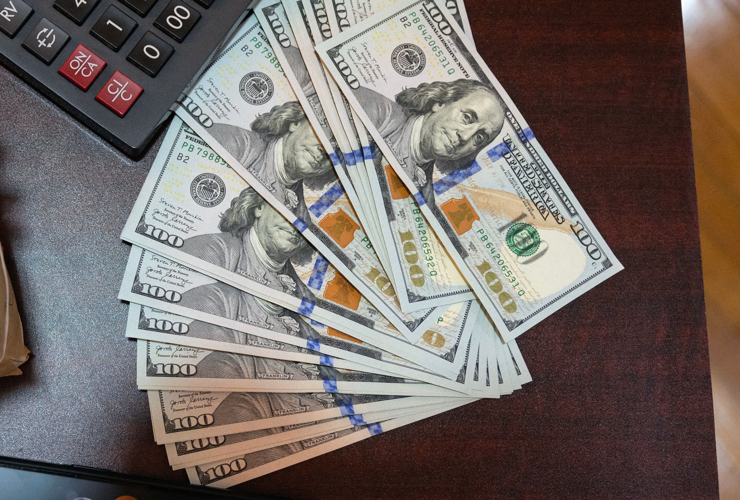 Vivir en California representa una carga económica importante para varias familias (Foto: AFP)