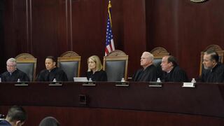 Debate sobre el aborto crea “nueva era” en contiendas para las Cortes Supremas estatales de EE. UU.