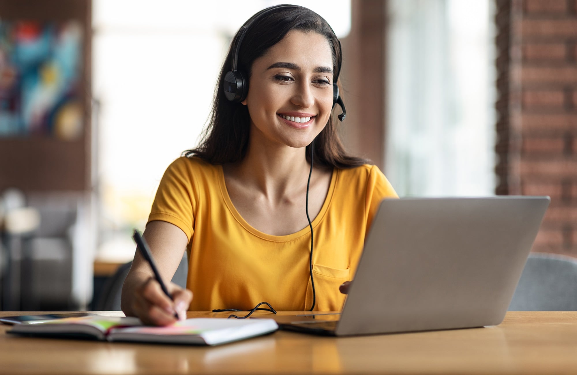 La transformación digital de la educación no comenzó con la pandemia. Según uDocz, el cambio empezó hace unos 15 años con el auge de los MOOC, mientras que la pandemia aceleró significativamente la adopción de plataformas digitales. (Foto referencial: difusión)