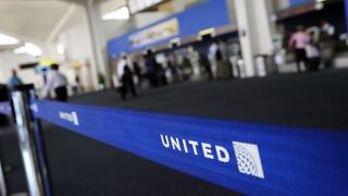 United ofrecerá US$ 10,000 de compensación a pasajeros que cedan asientos