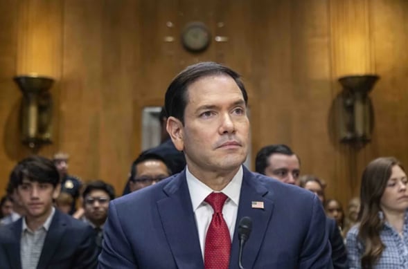 “Ningún país del mundo puede imponer tarifas de tránsito en pasos marítimos internacionales”, enfatizó Marco Rubio. Foto: EFE