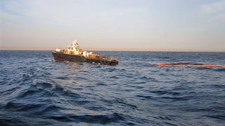 Savia inició limpieza tras fuga de petróleo detectada en el mar de Talara