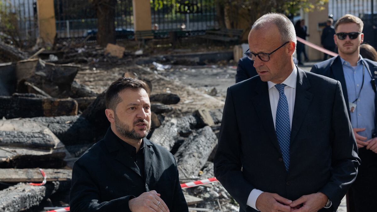 Rusia bombardea Kiev durante la visita del jefe del gobierno alemán