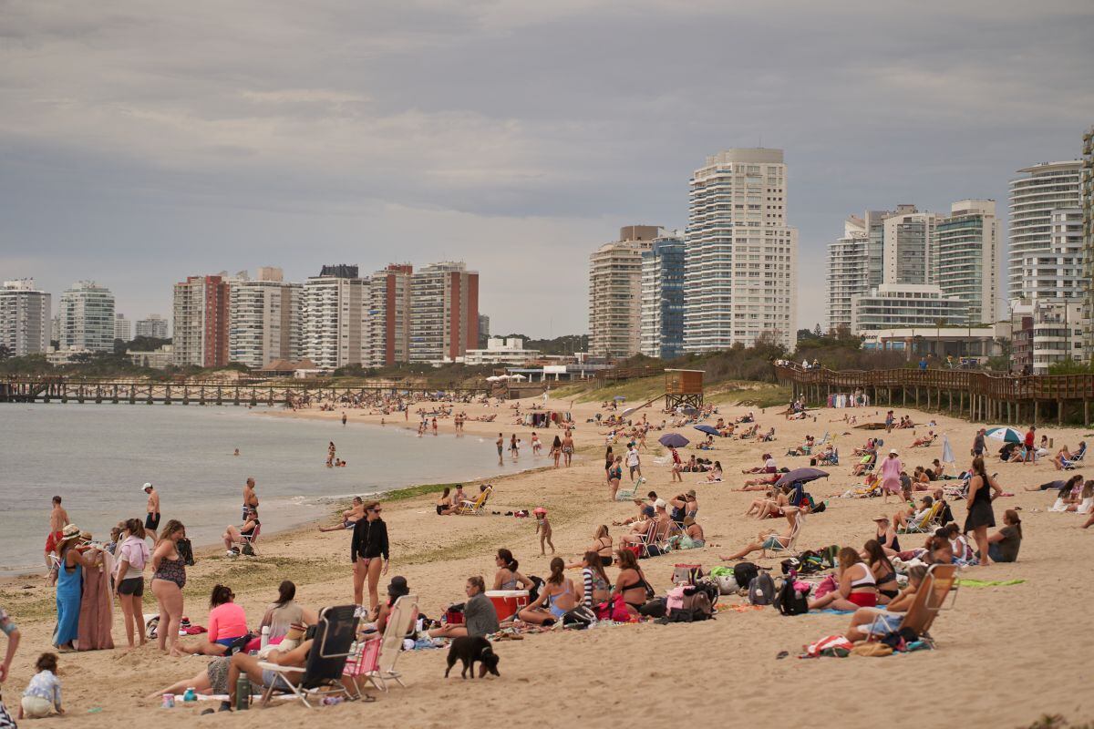 Mansa Beach in Punta del Este, Uruguay, on Saturday, Nov. 19, 2022. Uruguay's Punta del Este, sometimes called the Monaco of South America, became a pandemic haven for thousands of wealthy vacation home owners. Now investors are pouring millions into offices and educational facilities in a bid for immigration to accelerate the change from iconic beach town to year-round city. Photographer: Ana Ferreira/Bloomberg