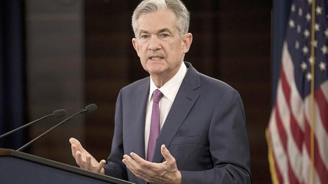 Fed seguirá subiendo tasas de interés pese a turbulencia mundial