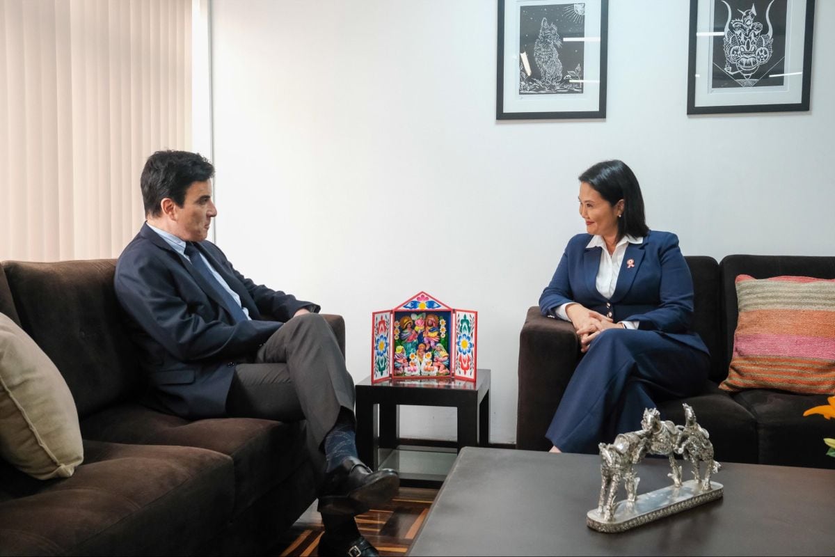 El líder de SíCreo afirmó que la prioridad del próximo gobierno debe ser reforzar la lucha contra el crimen organizado. Foto: Oficina de la Presidenta Electa.