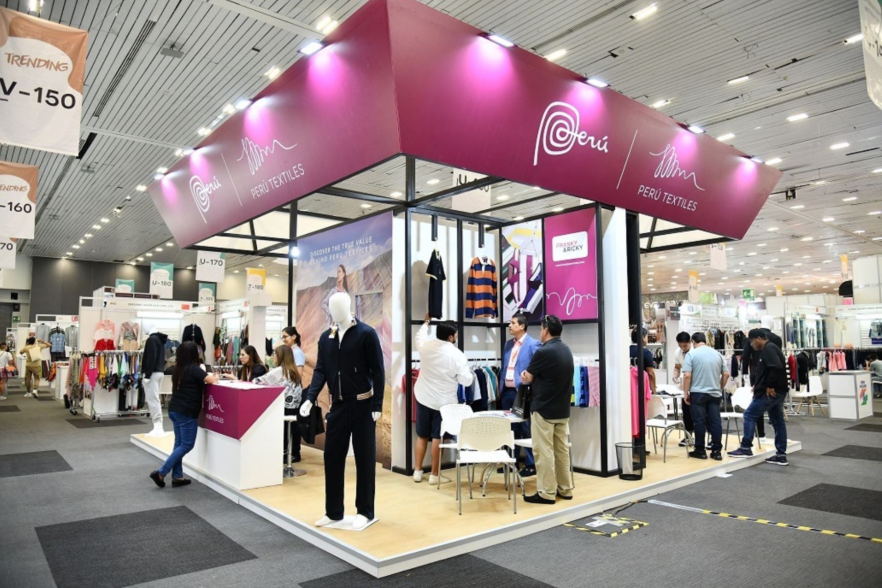 La participación en esta feria permitió generar oportunidades de negocios a futuro y posicionar la oferta textil y de confecciones en la línea de prendas de algodón. (Foto: Promperú)