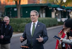 EE.UU. recortará beneficios fiscales para migrantes y elevará la revisión de remesas