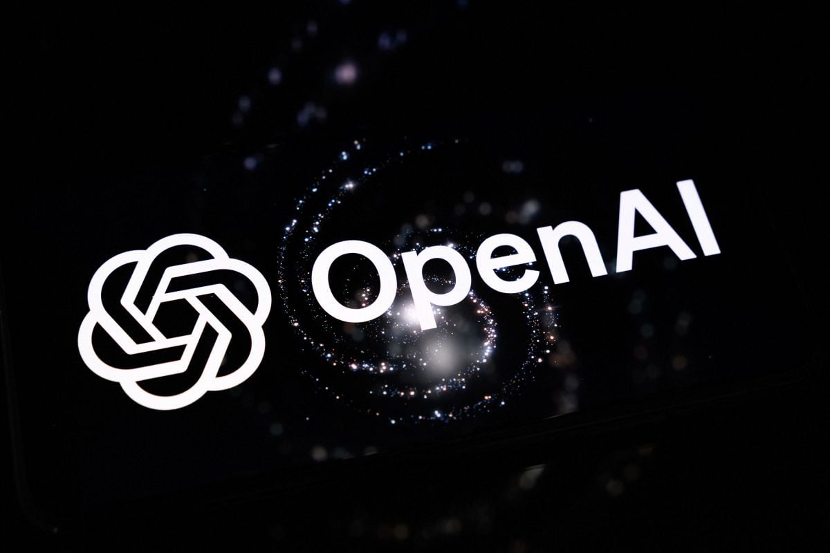 OpenAI no alertó al gobierno australiano hasta septiembre, cuando envió un correo electrónico con los detalles del incidente a una dirección genérica que solo se revisa “una vez al día”, según Canberra. (Foto de Samuel Boivin / NurPhoto vía AFP)